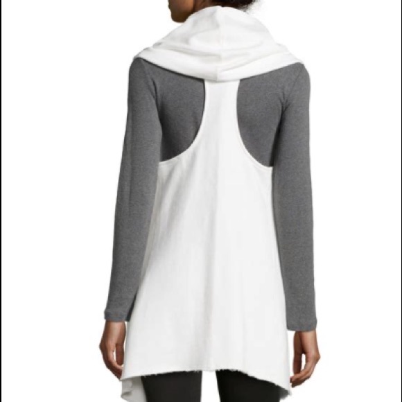 Raison D'etre hooded vest, Size XS - Picture 4 of 8